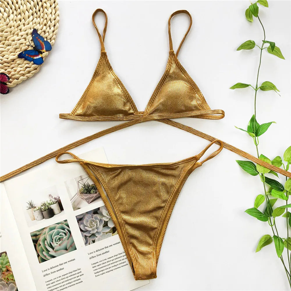 Ensemble de Bikini Rouge Sexy Creusé pour Femmes