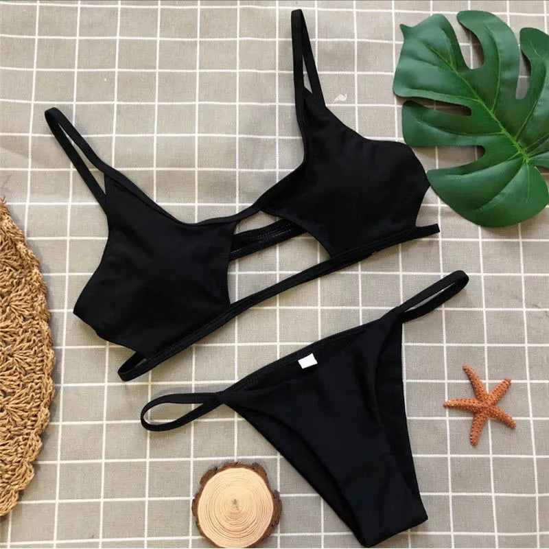 Ensemble de Bikini Rouge Sexy Creusé pour Femmes