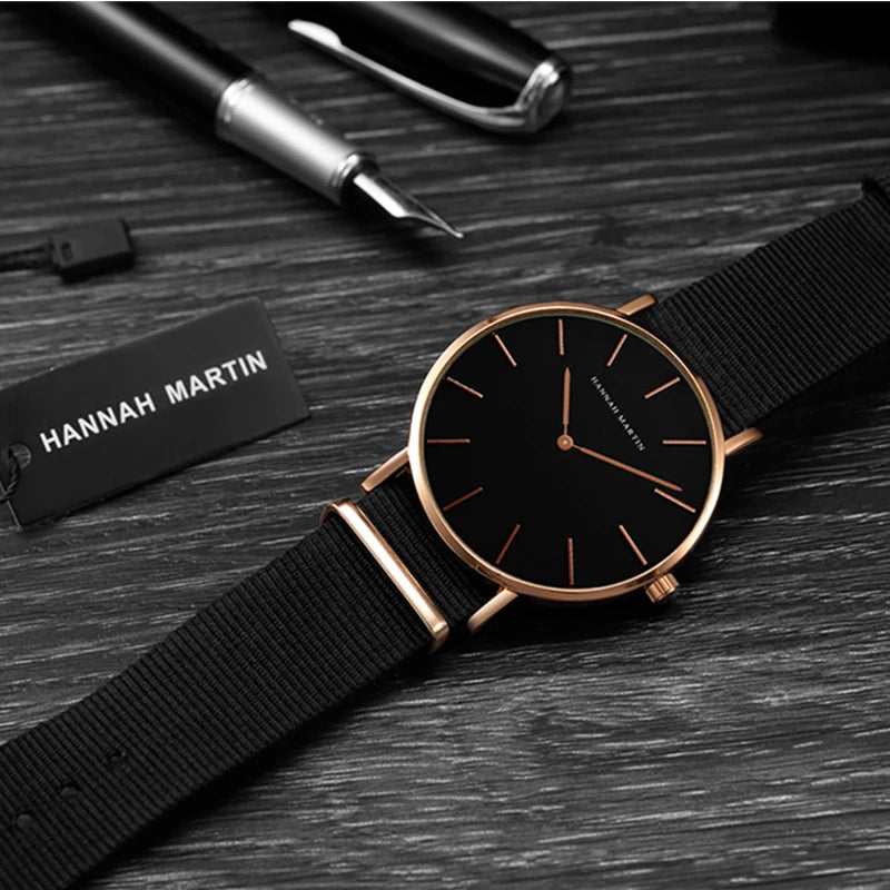 Montre-bracelet unisexe pour hommes, entièrement noire, fine, simple, tendance, sport, décontractée, étanche