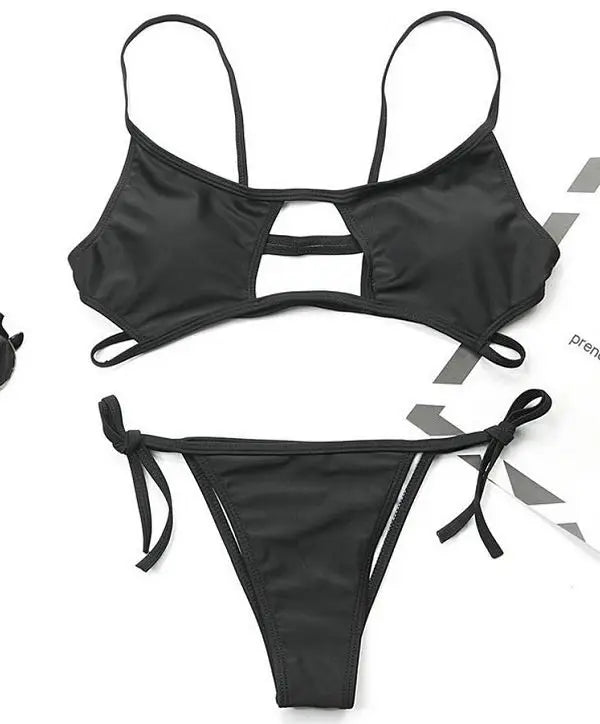 Ensemble de Bikini Rouge Sexy Creusé pour Femmes