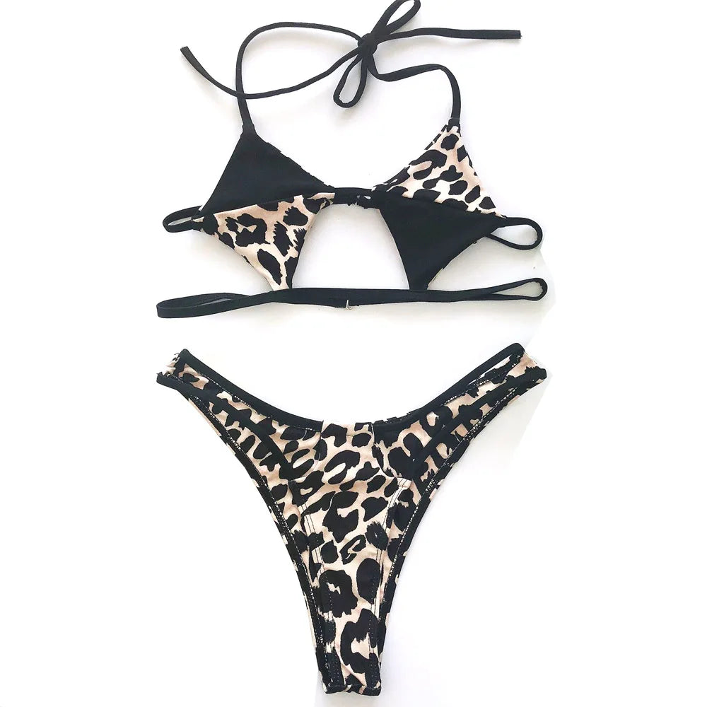 Ensemble de Bikini Rouge Sexy Creusé pour Femmes