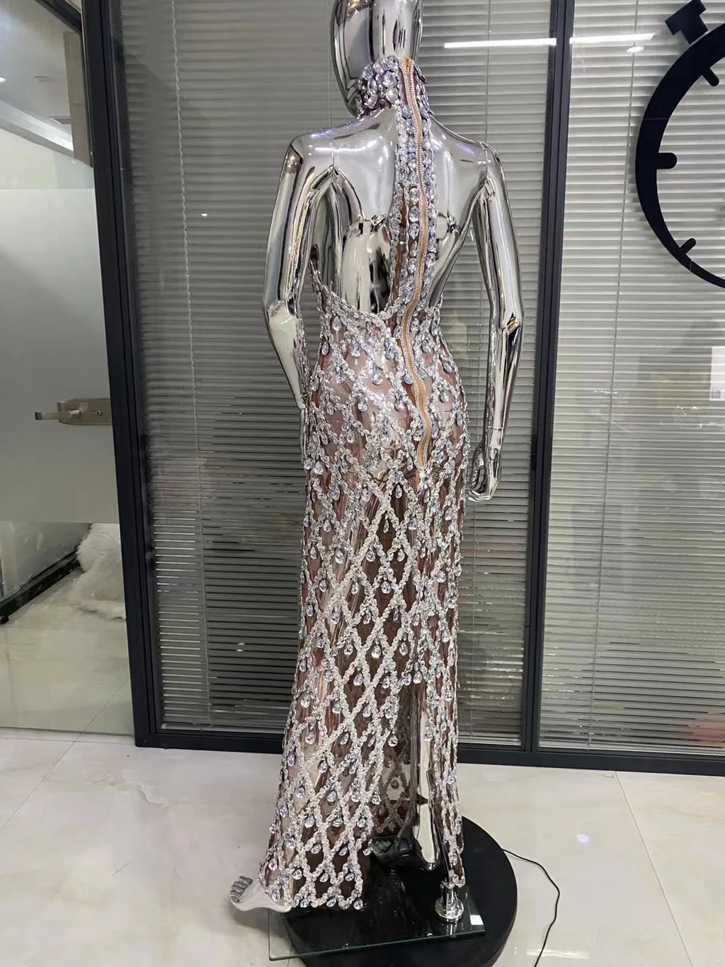 High Quality Flashing Silver Rhinestone Crystals Fringes Transparent Long Birthday Celebrate Evening Party Dress