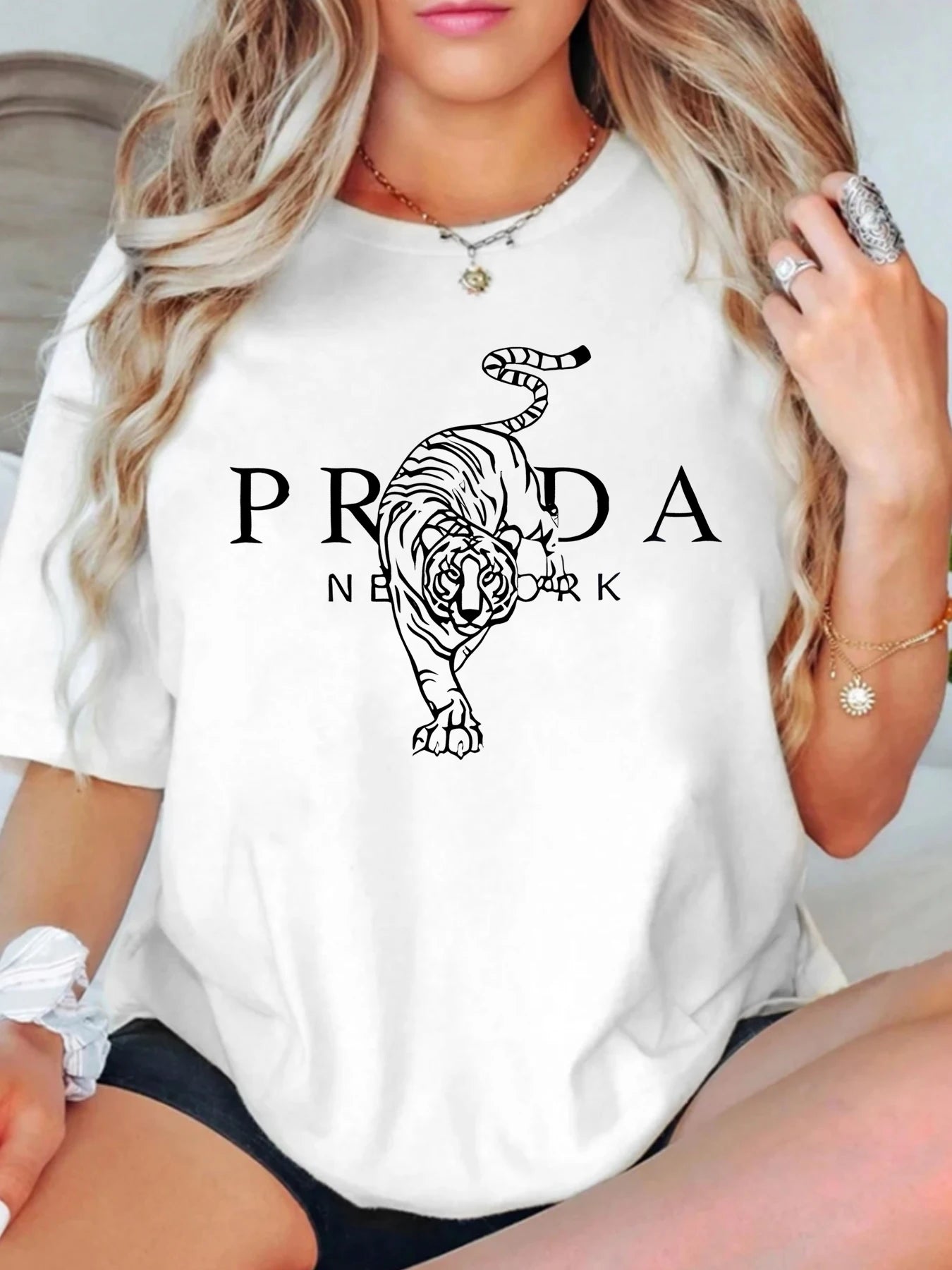 Tiger and alphabet Plus size women's round neck short sleeve T-shirt with elastic half sleeves and trendy prints