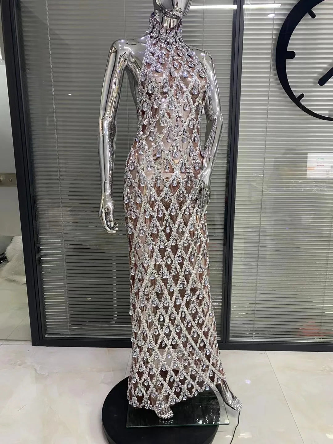 High Quality Flashing Silver Rhinestone Crystals Fringes Transparent Long Birthday Celebrate Evening Party Dress