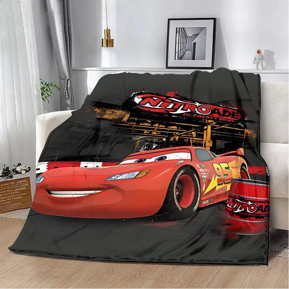 Couverture imprimée Cars McQueen Lightning, couverture de pique-nique, couverture chaude, couverture douce et confortable, cadeau d'anniversaire pour la maison et les voyages